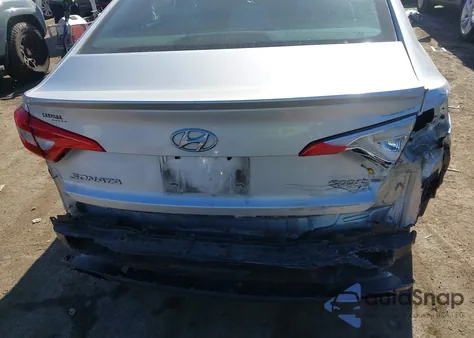 2015 Hyundai Sonata Sport z USA, uszkodzony, nr VIN 5NPE34AFXFH115546